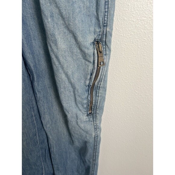 Free PEOPLE WE THE FREE DENIM JUMPSUIT COVERALL Long Sleeve Blue Zip Size 24 - Picture 3 of 7